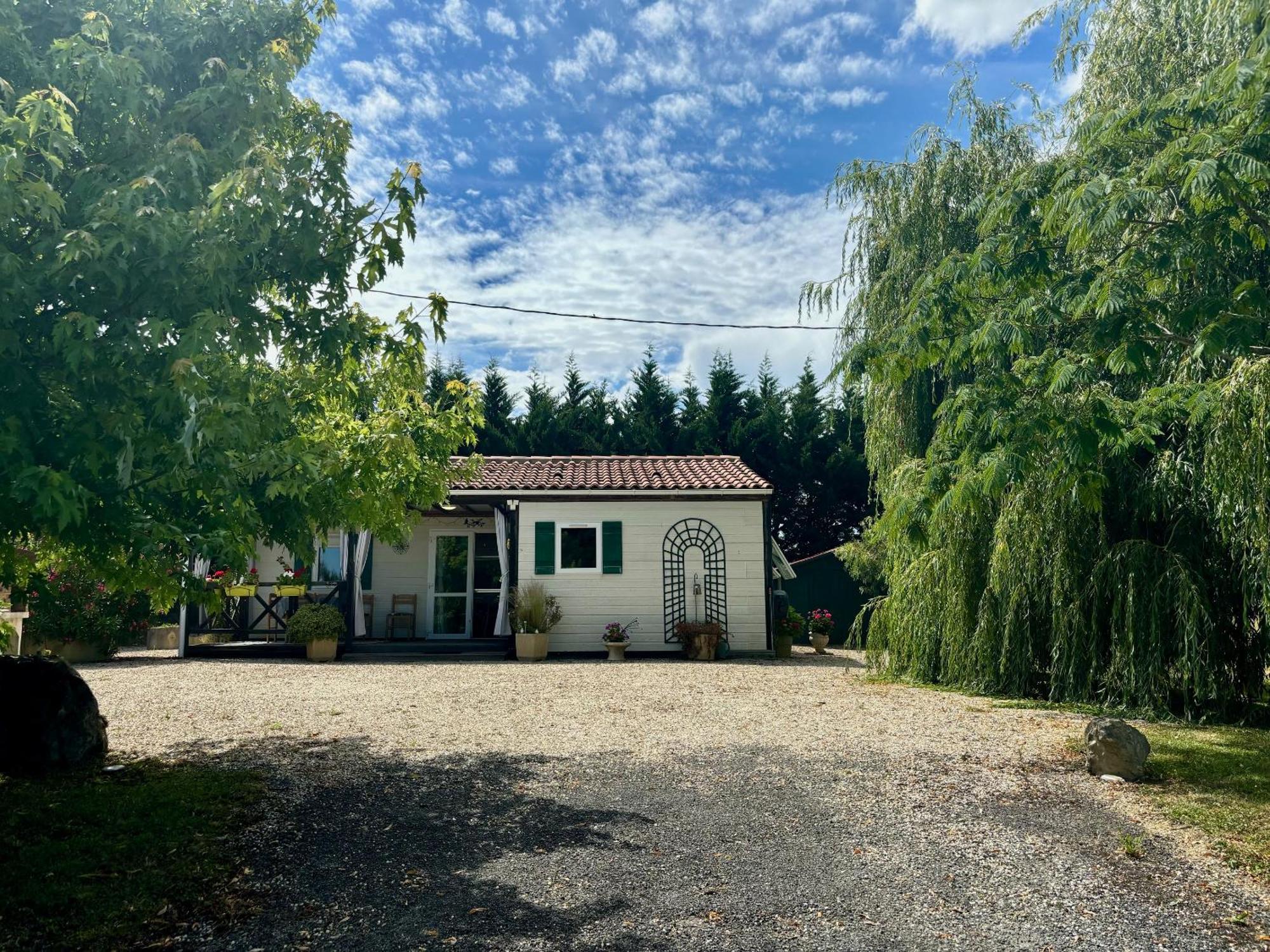 Montesquiou-Chalet-5 Personnes Экстерьер фото